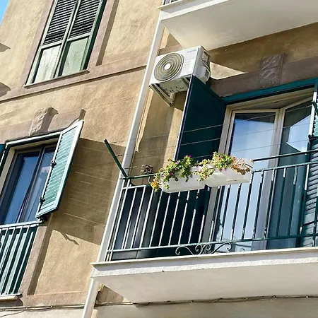 公寓 Casa Conte Ruggero 巴勒莫
